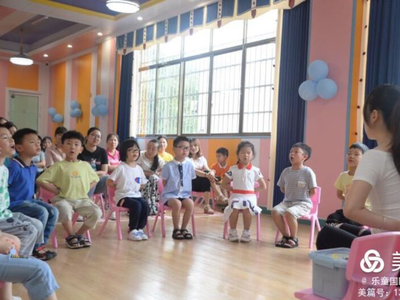 樂(lè)童國(guó)際幼兒園師生風(fēng)采