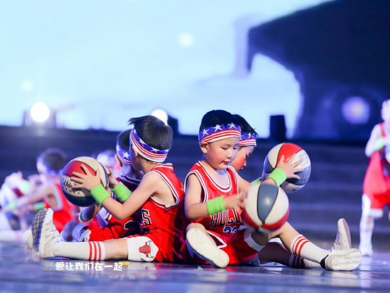 郴州市北湖區(qū)兔貝貝幼兒園師生風(fēng)采